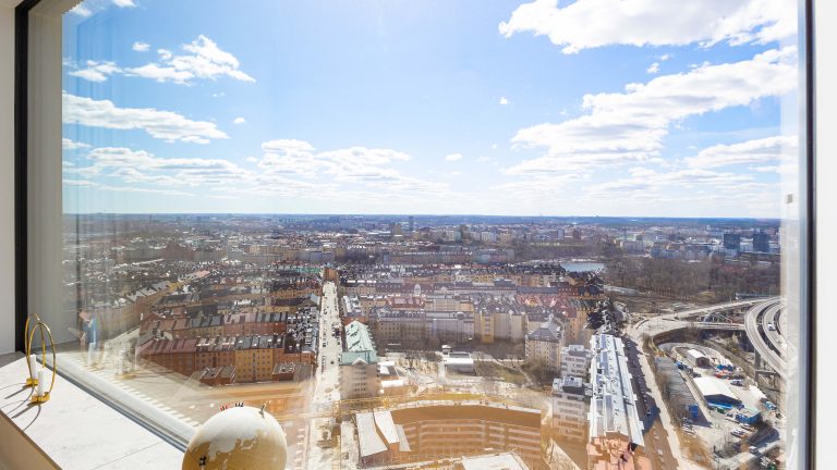 Så mycket kostar Stockholms bästa utsikt 125 m upp